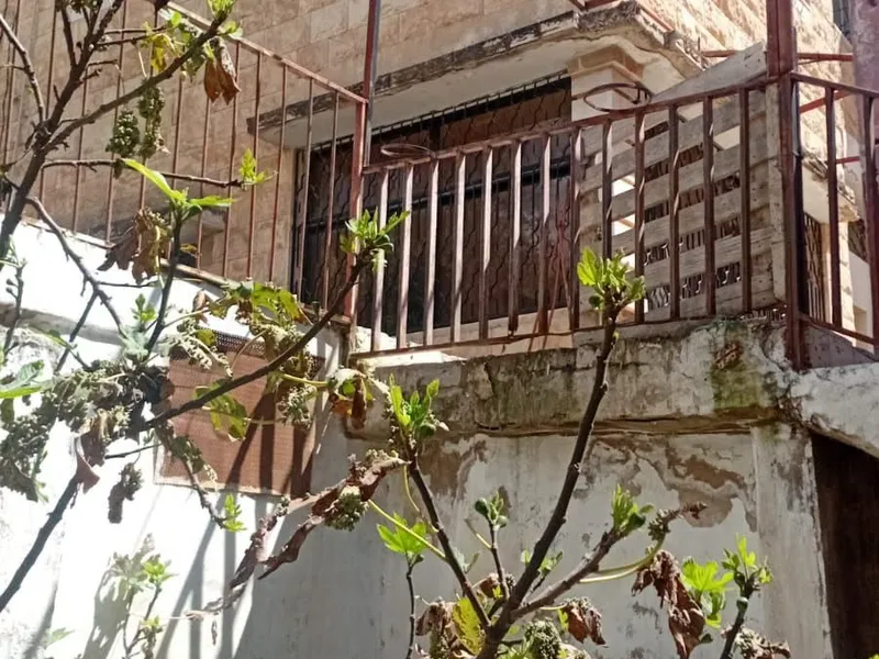 منزل للبيع مدينه جرش جبل الشيخ مصلح