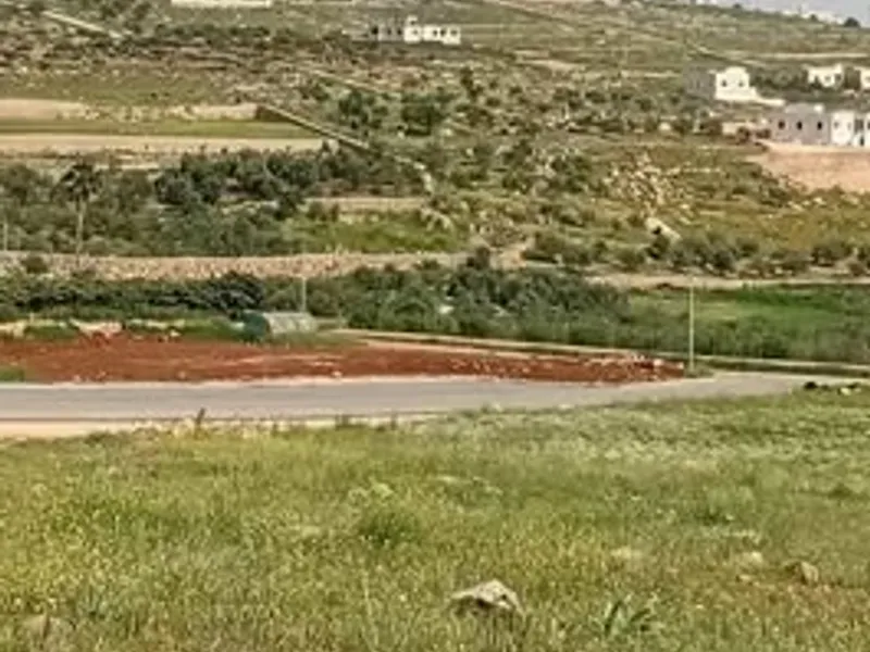 ارض سكني استثماري للبيع في جرش الموقع قرب مخيم سوف