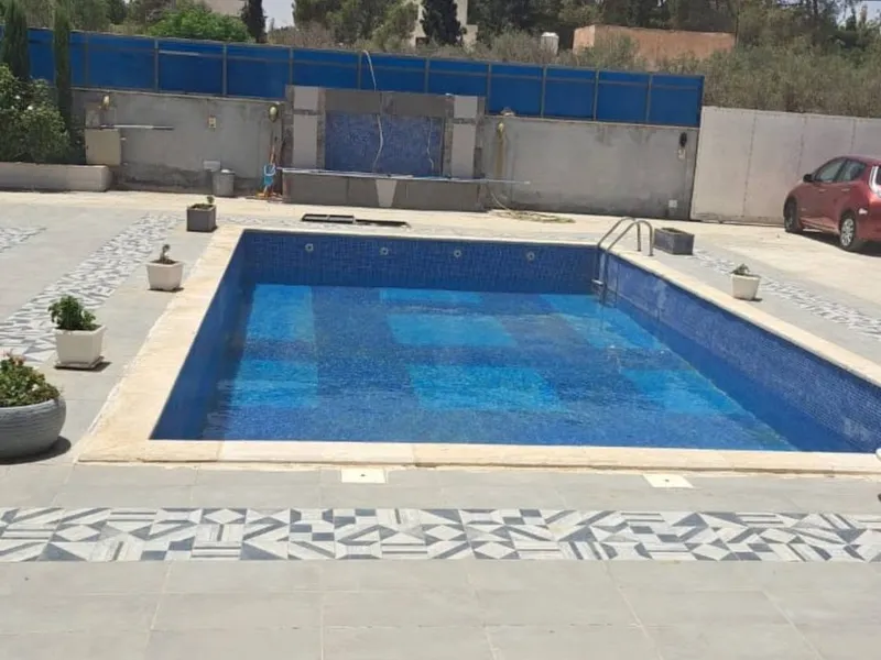 شاليه جاهز للبيع مع العفش